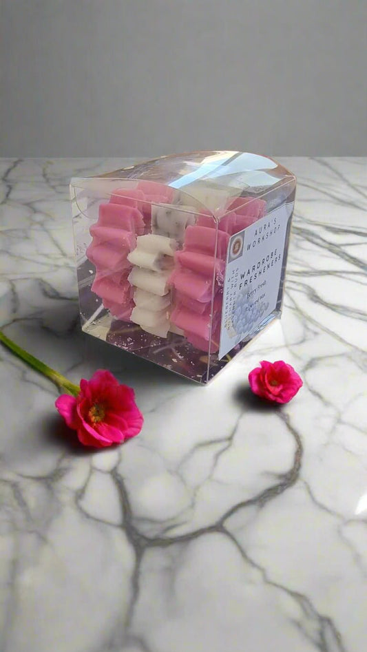 Berry Fresh Wardrobe Fresheners x3 – Flower Shape | 100% Rapeseed Wax - Auras Workshop Auras Workshop