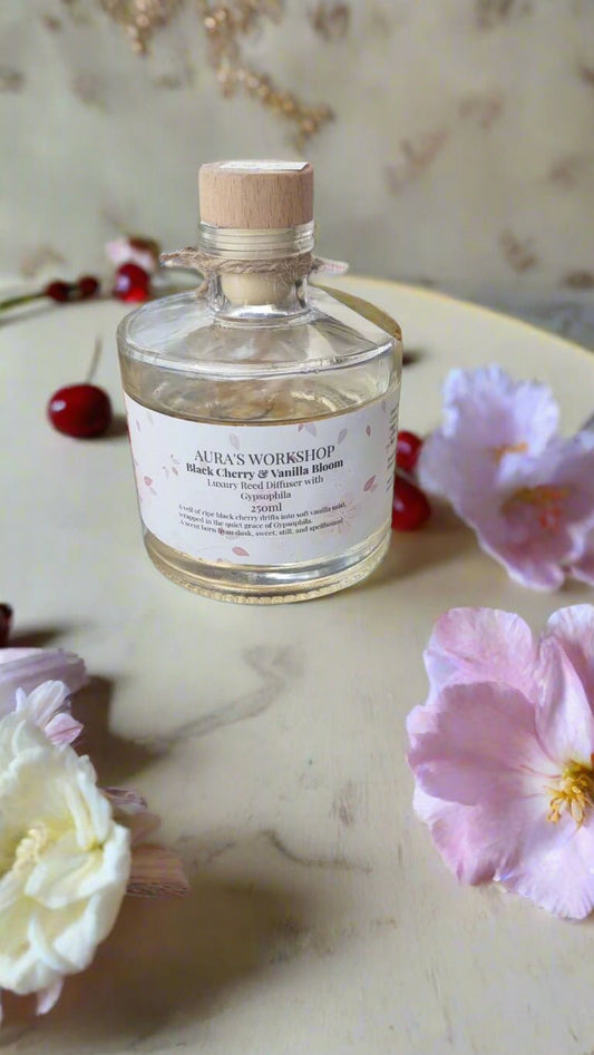🍒🌸 Black Cherry & Vanilla Bloom – Luxury Reed Diffuser with Gypsophilia 250ml - Auras Workshop Auras Workshop