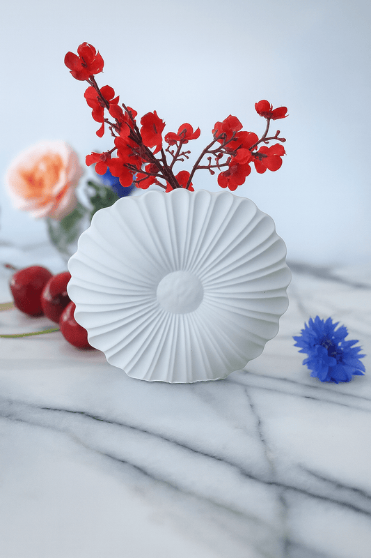 🌼 Flower Shape Daisy Vase – Award - Winning Décor by Aura’s Workshop - Auras Workshop Auras Workshop