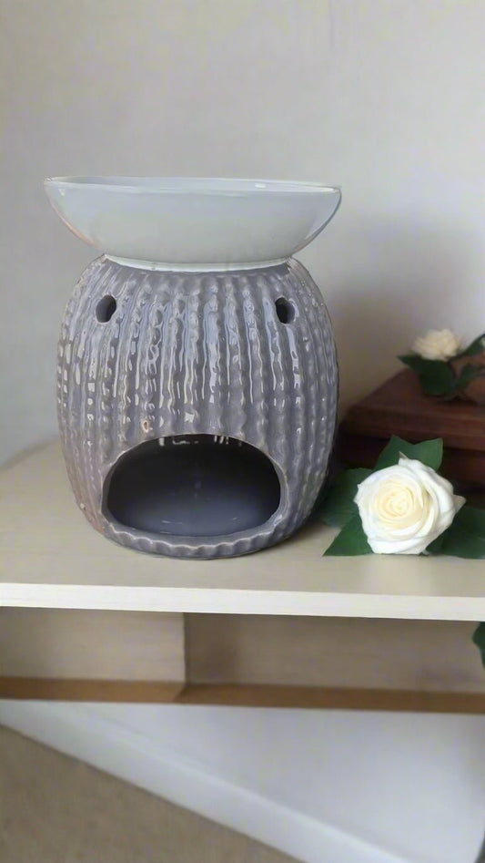 🕯 Grey / White Ribbed Ceramic Oil & Wax Burner - Auras Workshop Auras Workshop