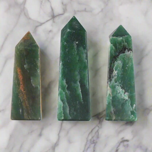 💚 Indian Jade Gemstone Obelisk Point - Auras Workshop Auras Workshop