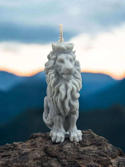 Leo The Lion Candle – Lemon Sherbet Scented 🦁🍋✨ - Auras Workshop Auras Workshop