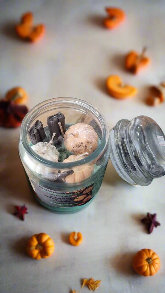 🎃 The Haunted Harvest Mess Candle – Rum, Chocolate, Apple, Orange & Cinnamon | Halloween Collection by Aura’s Workshop - Auras Workshop Auras Workshop