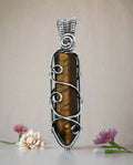 🐅 Wired Tiger Eye Point Pendant – Strength, Courage & Protection Confidence. Focus. Grounding. - Auras Workshop Auras Workshop