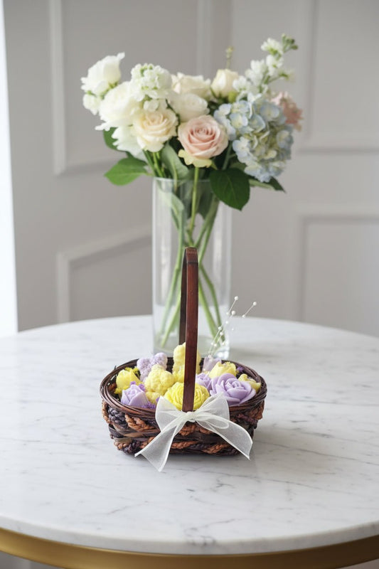 Yellow Sunlight Candle Bouquet – Gift Basket - Auras Workshop Auras Workshop