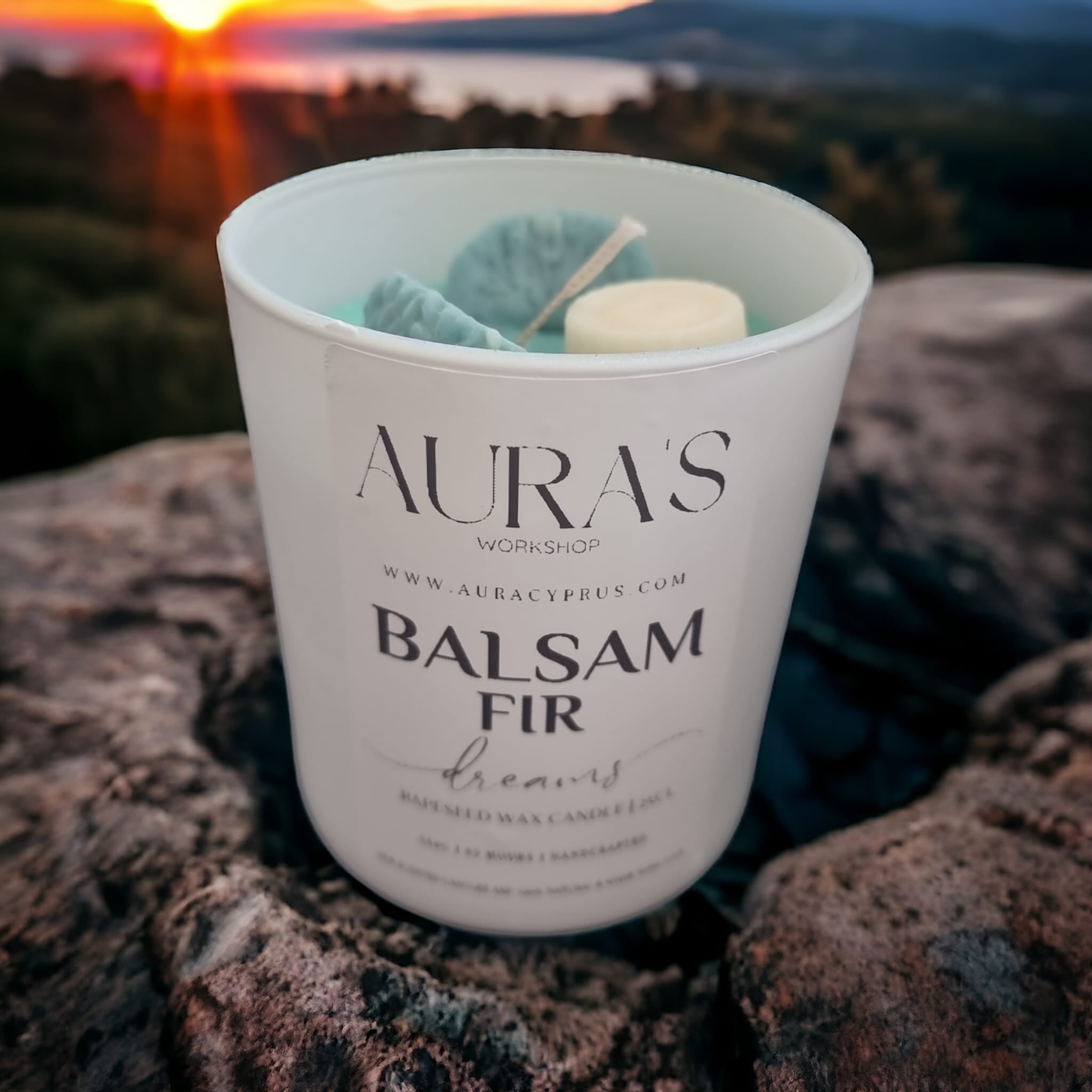 Aura's Workshop Rapeseed Wax Candles vs. Soy Candles: Unveiling the Superior Choice