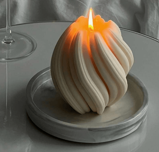 🌀 3D Rotating Pillar Candle Silicone Mold - Auras Workshop Auras Workshop