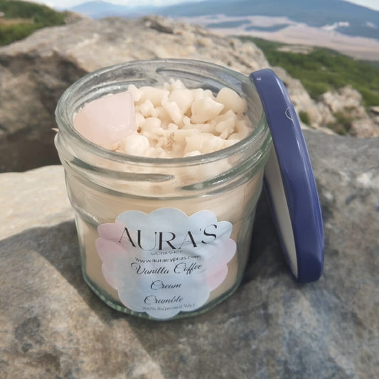 Vanilla Cream Crumble Candle in Jar with Rose Quartz Crystal