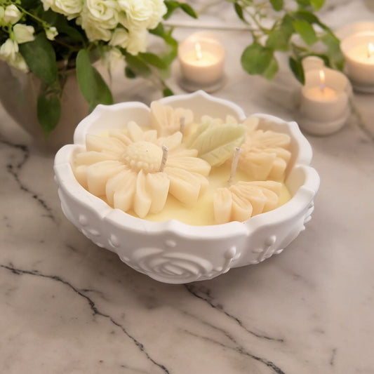 Vanilla & Citronella Scented Candle in Ceramic Vessel
