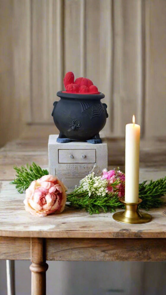 🎃 Ceramic Cauldron with Spider Web Design & Pumpkin Lid – Halloween Home Décor by Aura’s Workshop - Auras Workshop Auras Workshop