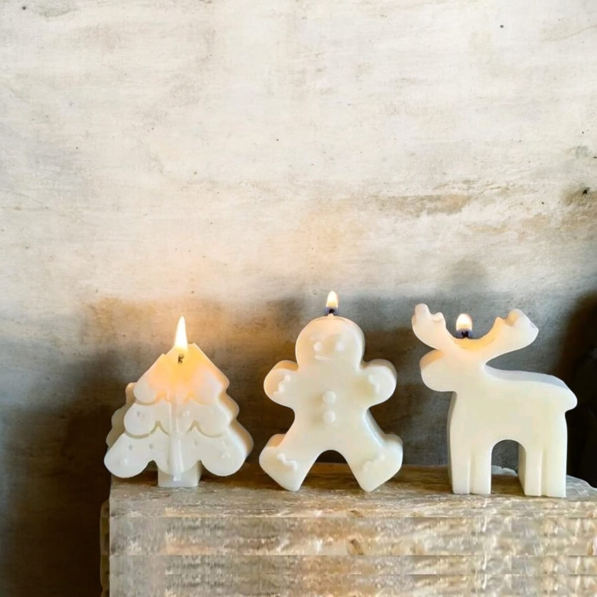 🎄 Christmas Candle Mold Set | Reindeer, Christmas Tree & Gingerbread Man Silicone Molds - Auras Workshop Auras Workshop