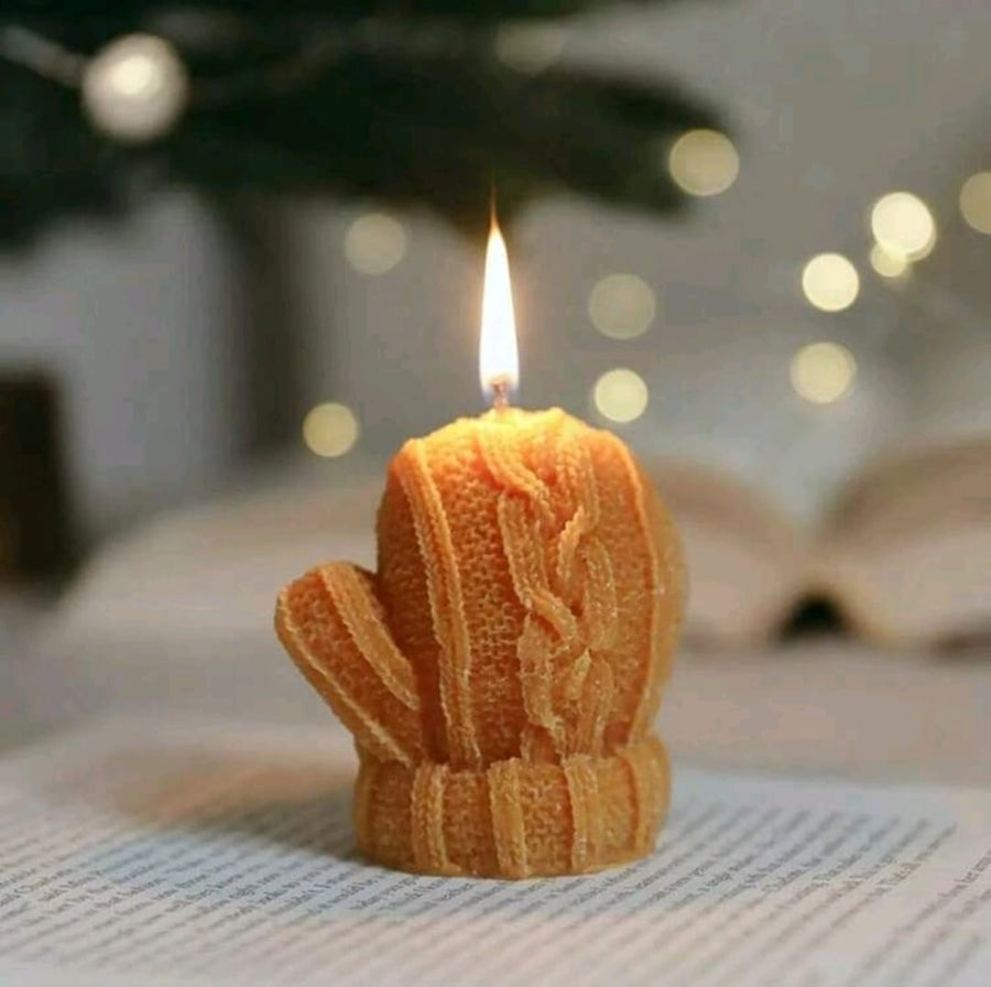 🧤 Christmas Glove Candle Mold