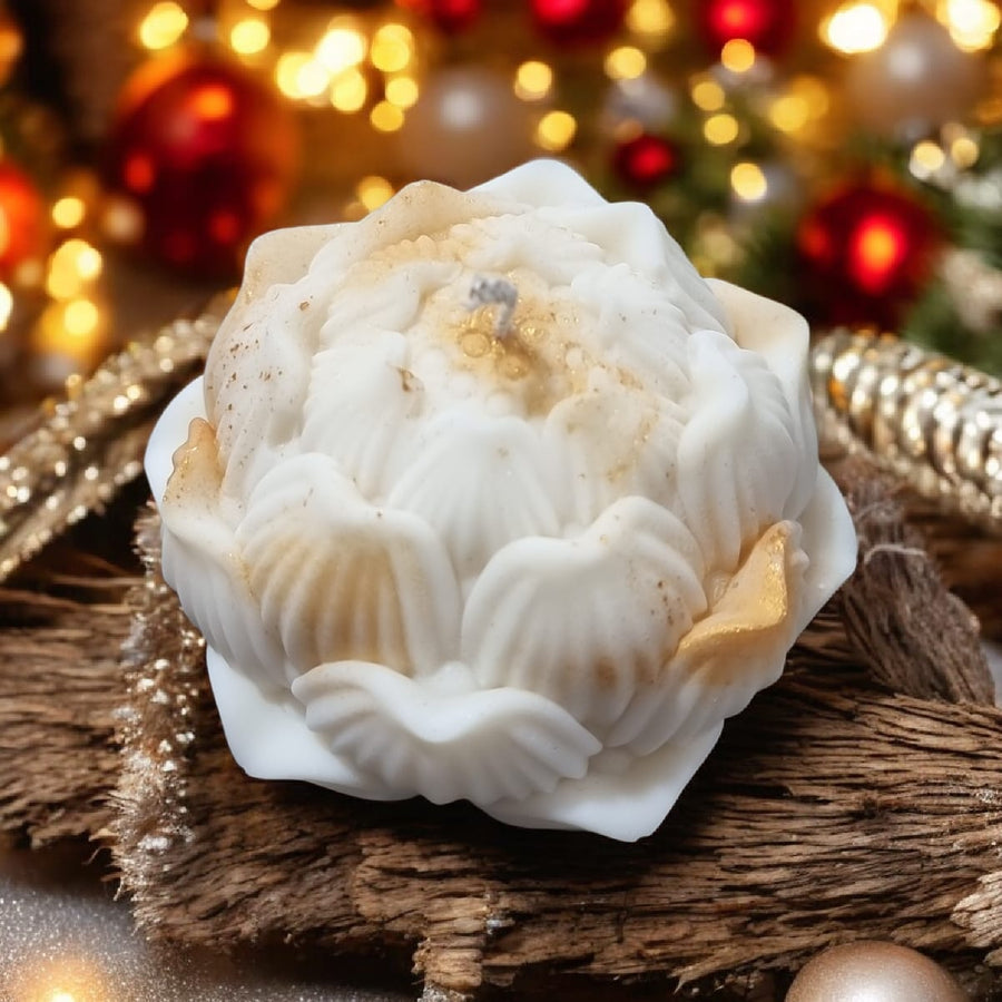 🥧🌸✨ Christmas Pudding Lotus Flower Candle with Gold Accent