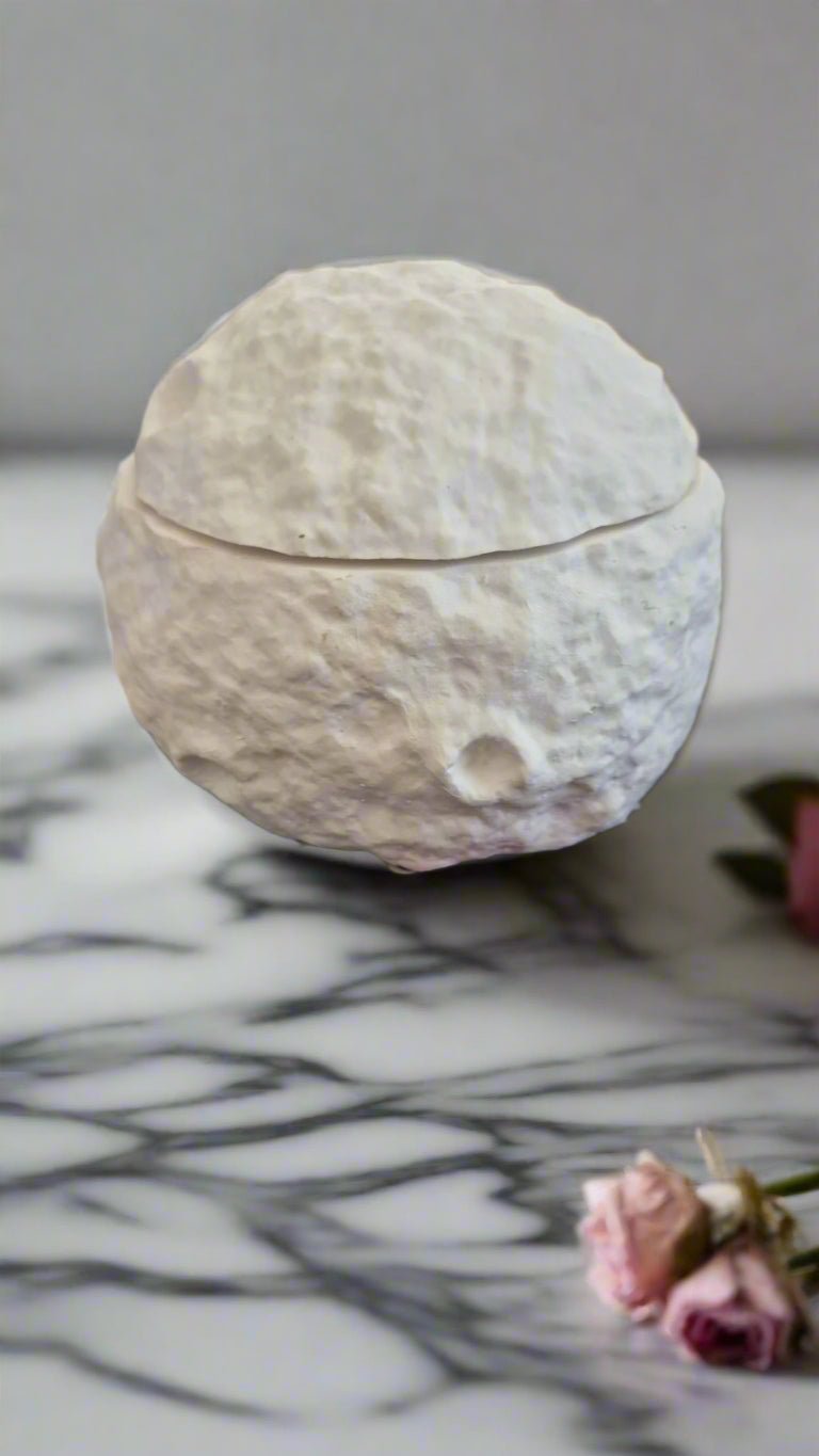 Citronella Candle in Porcelain Moon | Natural Insect - Repelling Candle with 100% Rapeseed Wax - Auras Workshop Auras Workshop