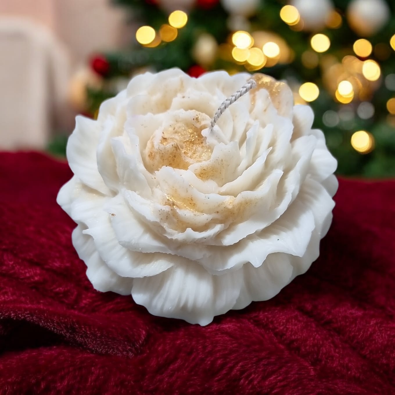 🥧🌹✨ Festive Pudding Rose - Shaped Candle with Gold Accent | Aura’s Workshop | Christmas Edition - Auras Workshop Auras Workshop