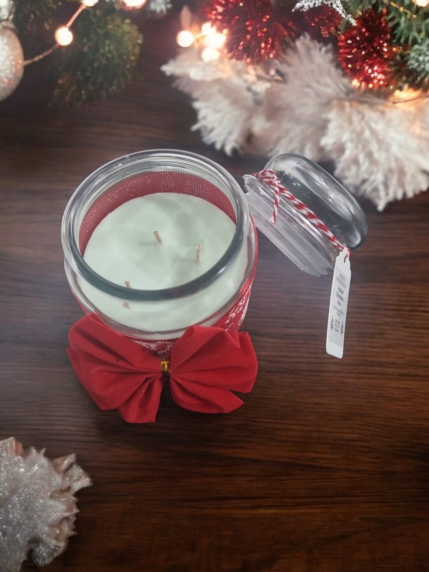 Frosted Christmas Pine Scented Candle - Auras Workshop Auras Workshop