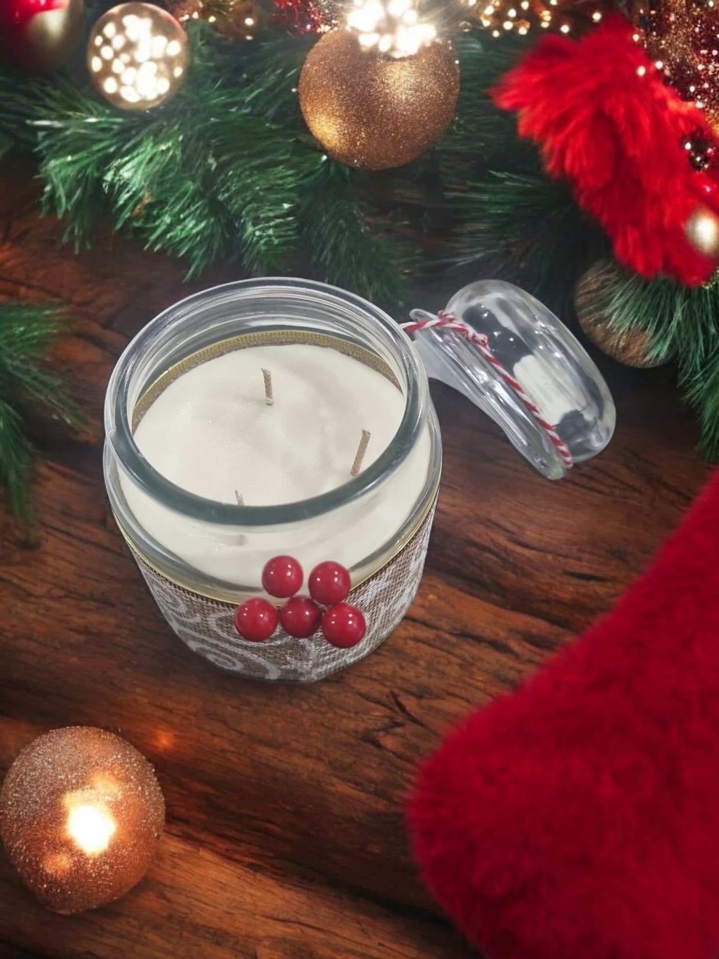 Frosted Christmas Pine Scented Candle - Auras Workshop Auras Workshop