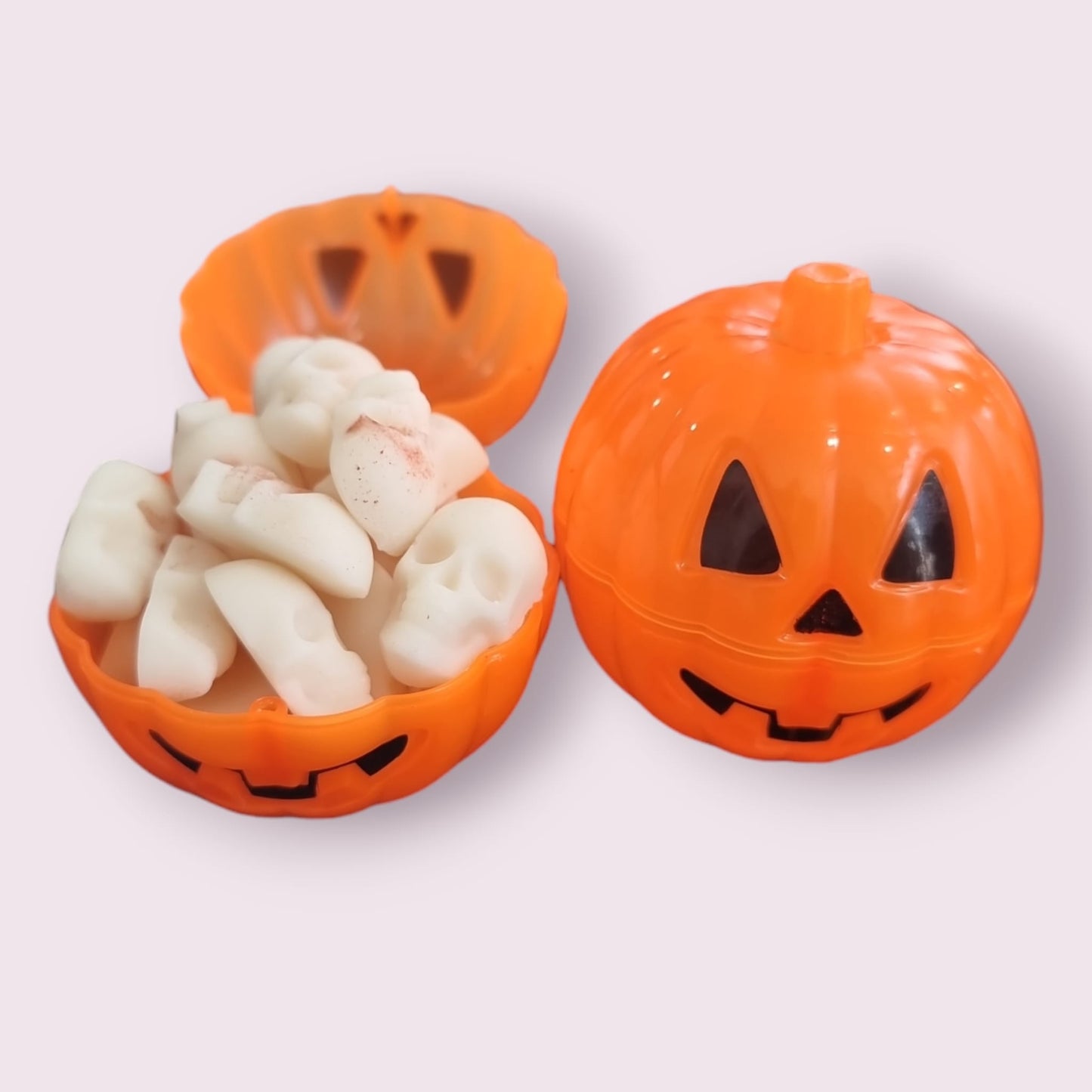 Halloween Banana Cupcake Pumpkin Case Wax Melts - 100% Rapeseed Wax - Auras Workshop Auras Workshop