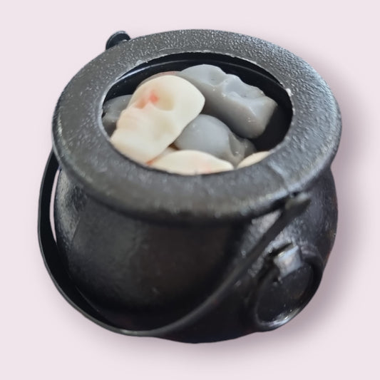 Halloween Sweet Breakfast Pancake In a Cauldron with Skull Shaped Wax Melts - 100% Rapeseed Wax - Auras Workshop Auras Workshop