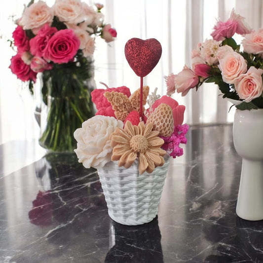 💕🎀 Heart Strings Candle & Wax Melt Bouque | Aura’s Workshop | Valentine’s Bouquet - Auras Workshop Auras Workshop