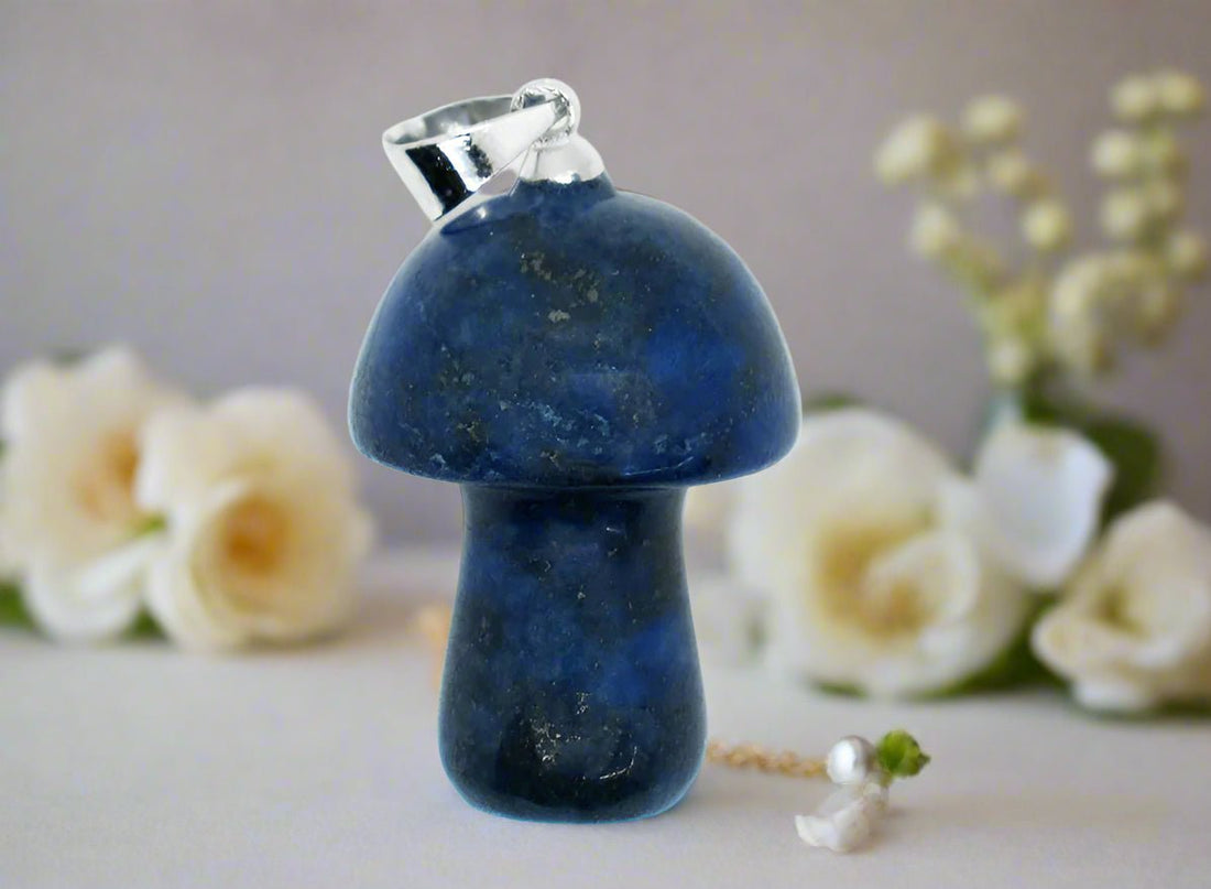 🔵 Lapis Lazuli Mushroom Pendant – Wisdom, Truth & Inner Power Clarity. Confidence. Spiritual Insight. - Auras Workshop Auras Workshop