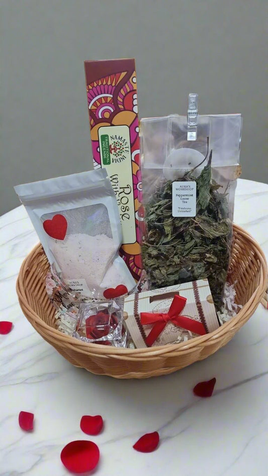 🌿 Luxury Wellness Hamper in Woven Basket – A Gift of Calm, Care & Charm 💖 - Auras Workshop Auras Workshop