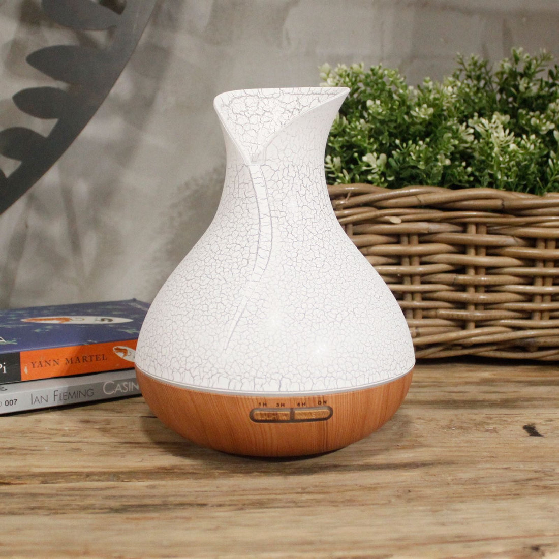 Palma Aroma Diffuser – Shell Effect Vase | USB | Colour Change LED | Timer - Auras Workshop Auras Workshop