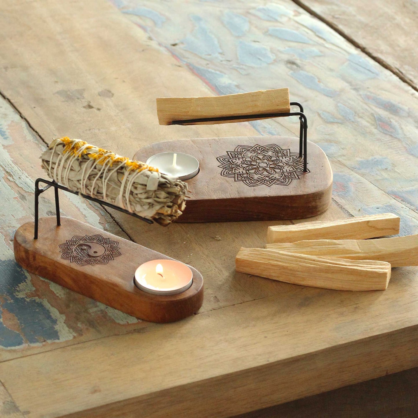 Palo Santo & Smudge Heater - Teak Wood - Hamsa Design - Auras Workshop Auras Workshop