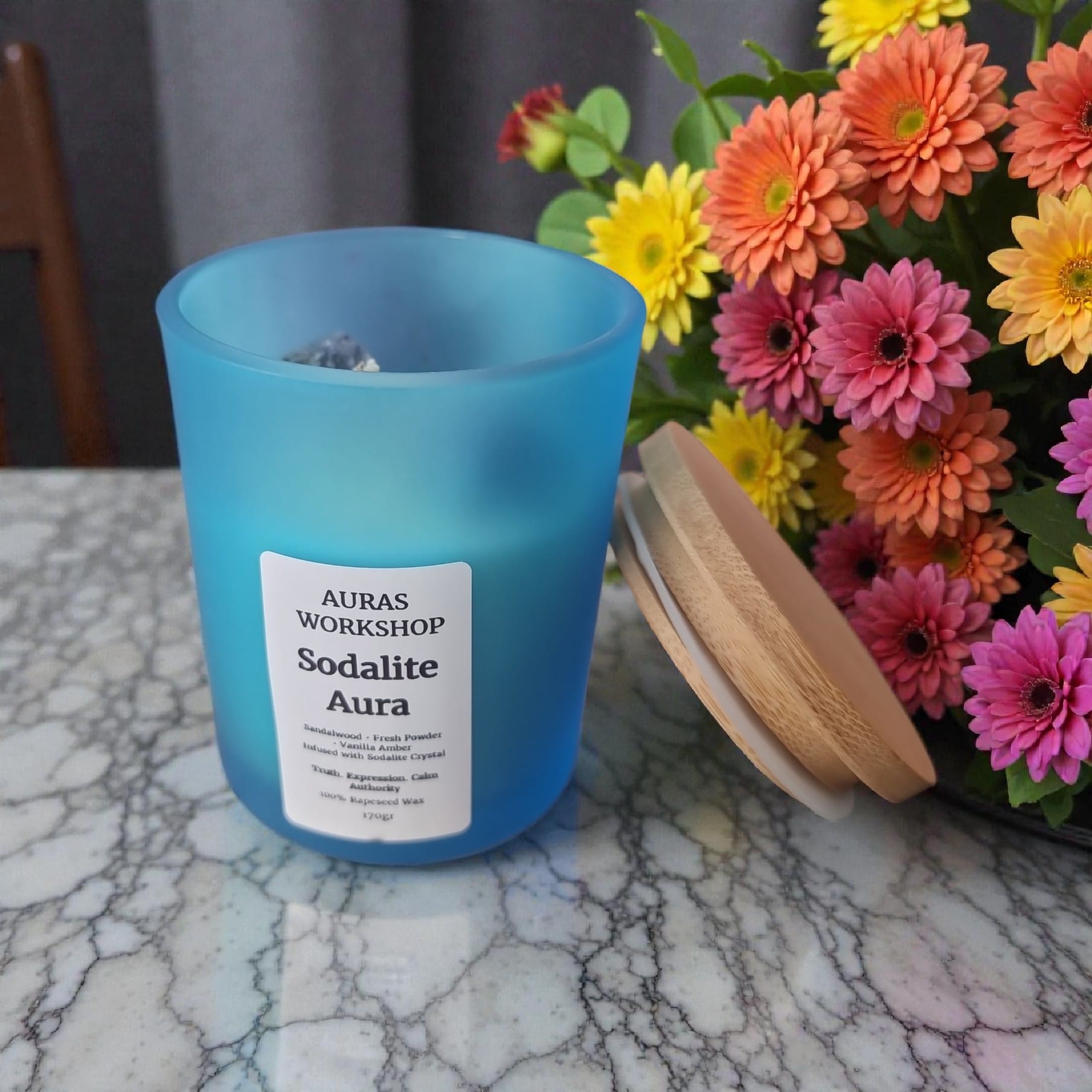 💙✨ Sodalite Aura Candle | Aura’s Workshop | Sandalwood, Fresh Powder, Vanilla & Amber | Sodalite Crystal Infused | 170g | 100% Rapeseed Wax - Auras Workshop Auras Workshop