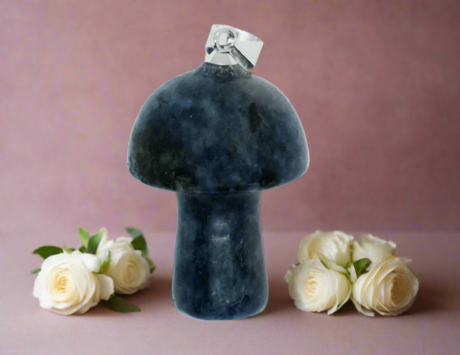 🔷 Sodalite Mushroom Pendant – Clarity, Intuition & Inner Truth Wisdom. Calm. Spiritual Insight.