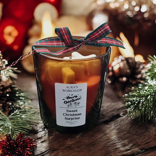 🎁🎄 Sweet Christmas Surprise Candle | Candy Cane, Glazed Pumpkin & Popcorn | Aura’s Workshop | Christmas Edition | Complimentary Candle Box - Auras Workshop Auras Workshop