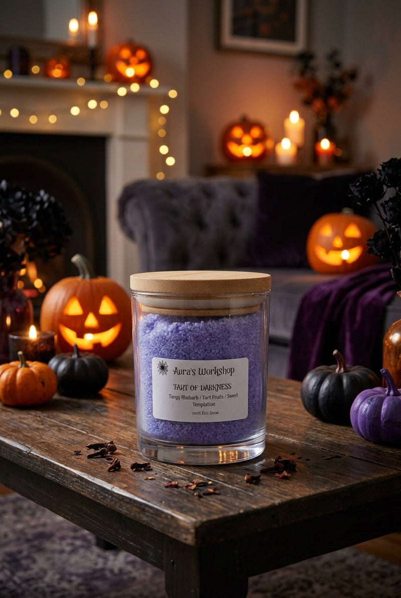 Tart of Darkness Halloween Candle – Rhubarb, Tart Fruits & Sweet Temptation