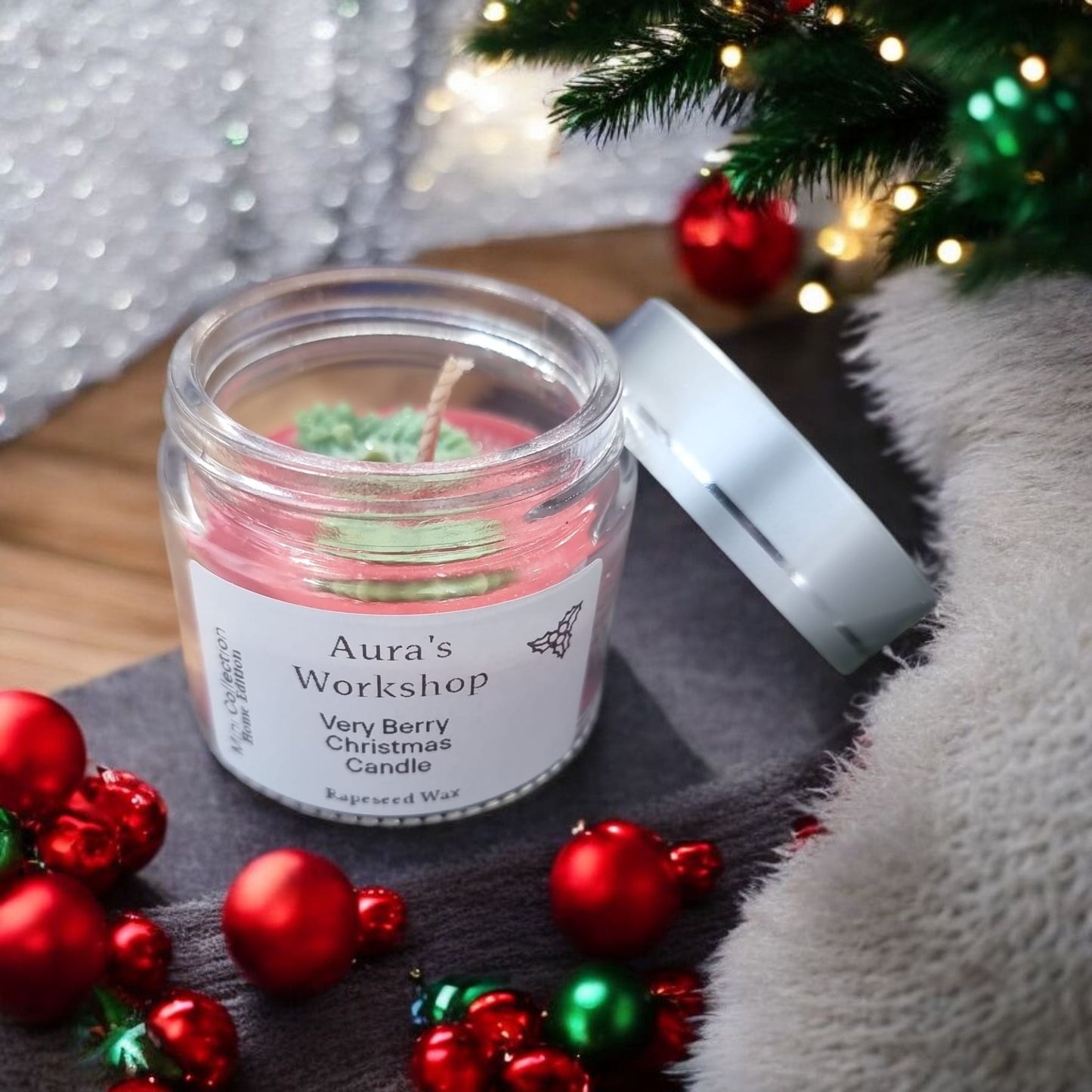 🕯️ Very Berry Christmas Travel Candle – Rapeseed Wax | Home Edition by Aura’s Workshop - Auras Workshop Auras Workshop